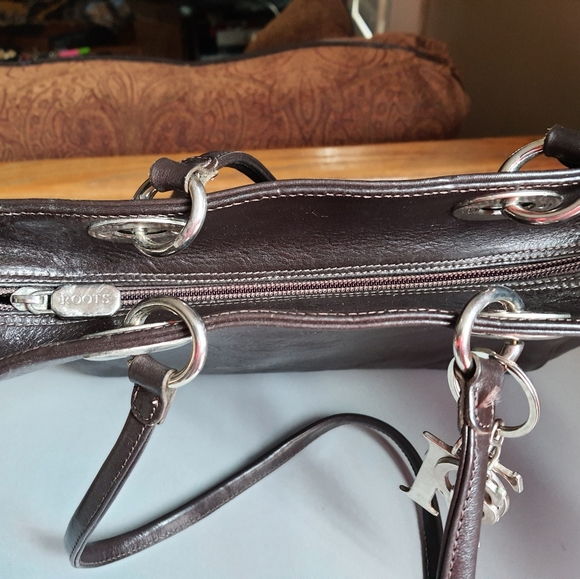 Vintage Roots shoulder Bag - Picture 7 of 9
